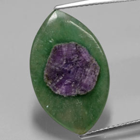 Rubino in fuchsite naturale bicolore da 5,48 ct, marchesa, traslucido
