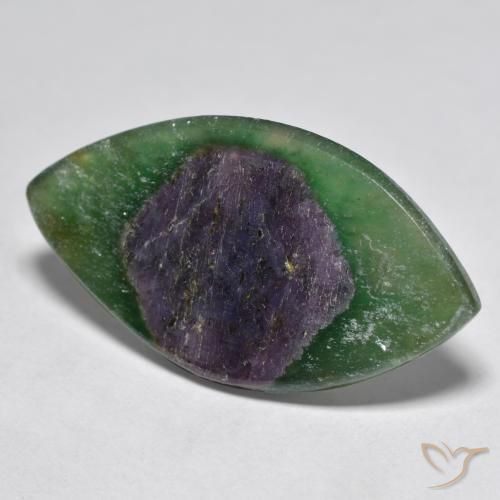 Rubino in Fuchsite Multicolore naturale da 12.02 ct, Taglio marquise, Traslucido