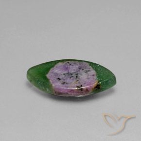 Rubino in Fuchsite Multicolore naturale da 6.69 ct, Taglio marquise, Traslucido
