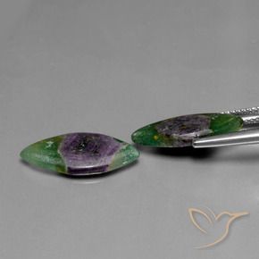 Gemme di Rubino in Fuchsite Multicolore naturale da 7.59 ct, Taglio marquise, Traslucido