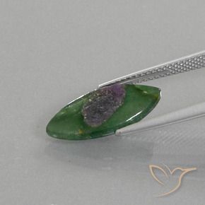 Rubino in Fuchsite Multicolore naturale da 3.20 ct, Taglio marquise, Traslucido