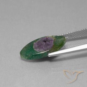 Rubino in Fuchsite Multicolore naturale da 4.30 ct, Taglio marquise, Traslucido