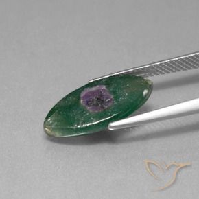 Rubino in Fuchsite Multicolore naturale da 4.24 ct, Taglio marquise, Traslucido