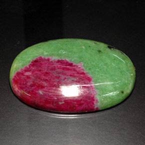 Rubino-zoisite naturale multicolore da 168,75 ct, taglio ovale, opaco