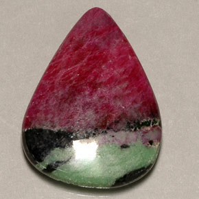 Rubino-zoisite naturale multicolore da 23,73 ct, taglio a pera, opaco