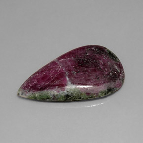 Rubino-zoisite naturale multicolore da 29,84 ct, taglio a pera, opaco
