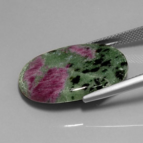 Rubino-zoisite naturale multicolore da 22,56 ct, taglio ovale, opaco