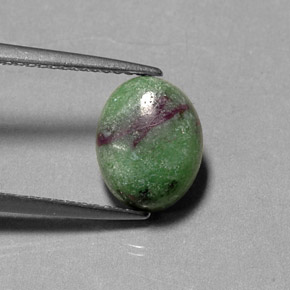Rubino-Zoisite Multicolore naturale da 2.81 ct, Taglio ovale, Opaco