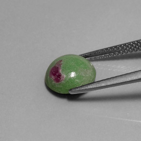 Rubino-zoisite naturale multicolore da 2,86 ct, taglio rotondo, opaco