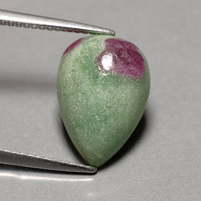 Rubino-zoisite naturale multicolore da 5,73 ct, taglio a pera, opaco