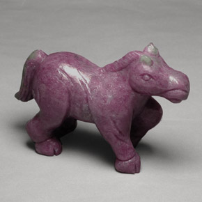 Rubino-Zoisite Multicolore naturale da 246.79 ct, Taglio a fantasia, Opaco