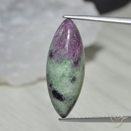 9.58ct Naturale Multicolore Rubino-Zoisite, Taglio marquise, Opaco
