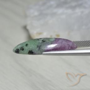 Rubino-Zoisite Multicolore naturale da 10.01 ct, Taglio marquise, Opaco