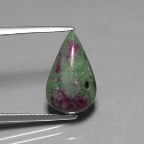Rubino-zoisite naturale multicolore da 6,78 ct, taglio a pera, opaco