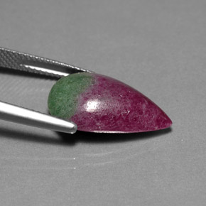 Rubino-zoisite naturale multicolore da 9,30 ct, taglio a pera, opaco