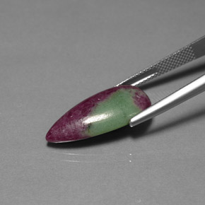 Rubino-zoisite naturale multicolore da 12,16 ct, taglio a pera, opaco