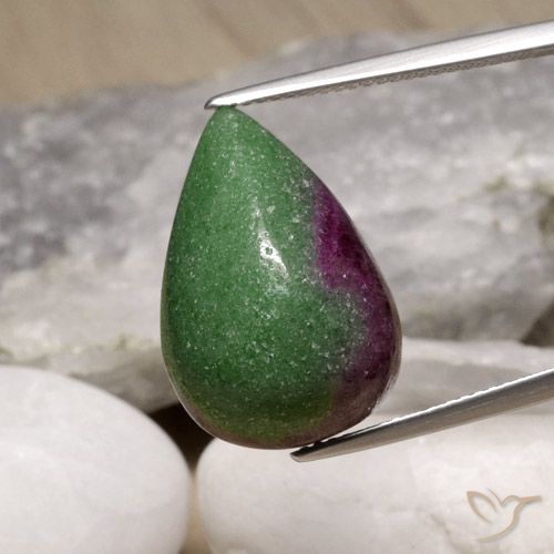 19.64ct Naturale Multicolore Rubino-Zoisite, Forma a pera, Opaco