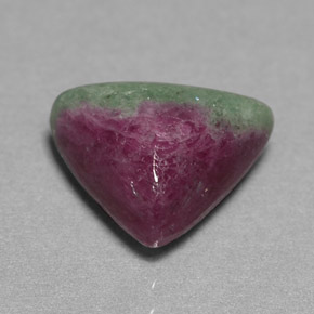 Rubino-zoisite multicolore naturale da 4,22 ct, trillion, opaco