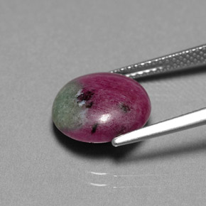 Rubino-zoisite naturale multicolore da 6,09 ct, taglio rotondo, opaco