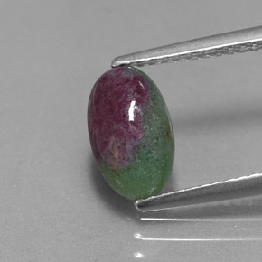 Rubino-zoisite naturale multicolore da 1,93 ct, taglio ovale, opaco
