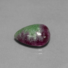 Rubino-zoisite naturale multicolore da 5,94 ct, taglio a pera, opaco