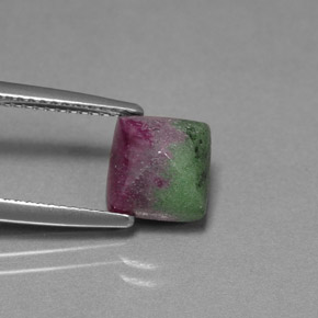 Rubino-zoisite naturale multicolore da 3,64 ct, baguette, opaco