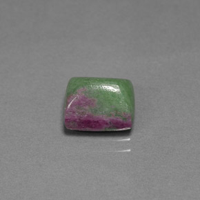 Rubino-Zoisite Multicolore naturale da 3.57 ct, Taglio a baguette, Opaco