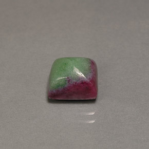 Rubino-zoisite naturale multicolore da 3,85 ct, baguette, opaco