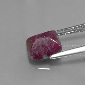 Rubino-zoisite naturale multicolore da 3,39 ct, quadrato, opaco