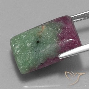 Rubino-Zoisite Multicolore naturale da 11.43 ct, Taglio a baguette, Opaco