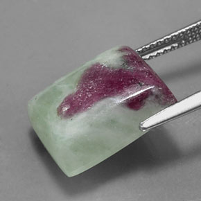 Rubino-zoisite naturale multicolore da 9,96 ct, baguette, opaco