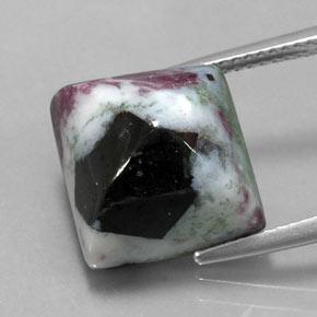 Rubino-zoisite naturale multicolore da 14,96 ct, quadrato, opaco