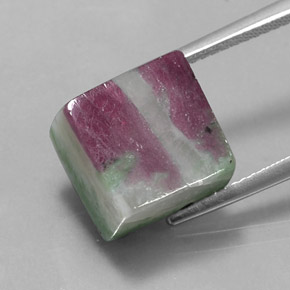 Rubino-zoisite naturale multicolore da 11,56 ct, quadrato, opaco