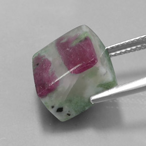 Rubino-zoisite naturale multicolore da 11,56 ct, quadrato, opaco