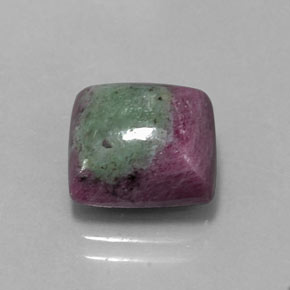 Rubino-zoisite naturale multicolore da 7,62 ct, quadrato, opaco