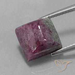 8.08ct Naturale Multicolore Rubino-Zoisite, Quadrato, Opaco