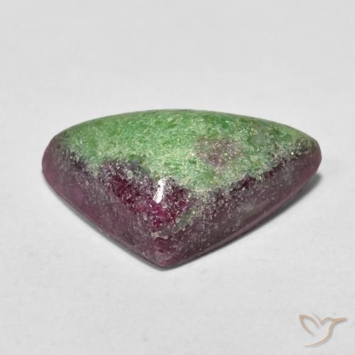 Rubino-Zoisite Multicolore naturale da 8.49 ct, Taglio trillion, Opaco