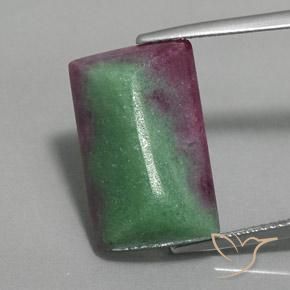 16.86ct Naturale Multicolore Rubino-Zoisite, Taglio a baguette, Opaco