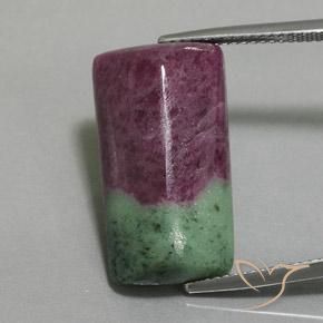 19.85ct Naturale Multicolore Rubino-Zoisite, Taglio a baguette, Opaco