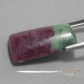 Rubino-Zoisite Multicolore naturale da 19.85 ct, Taglio a baguette, Opaco