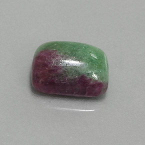 Rubino-Zoisite Multicolore naturale da 4.96 ct, Taglio a baguette, Opaco