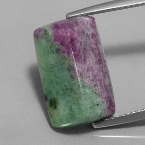 Rubino-Zoisite Multicolore naturale da 9.36 ct, Taglio a baguette, Opaco