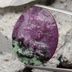 Rubino-Zoisite Multicolore naturale da 31.70 ct, Taglio ovale, Opaco