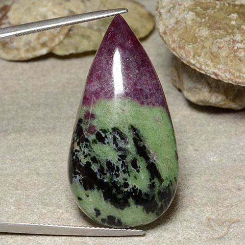 45.46ct Naturale Multicolore Rubino-Zoisite, Forma a pera, Opaco