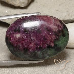 Rubino-Zoisite Multicolore naturale da 46.96 ct, Ovale, Opaco