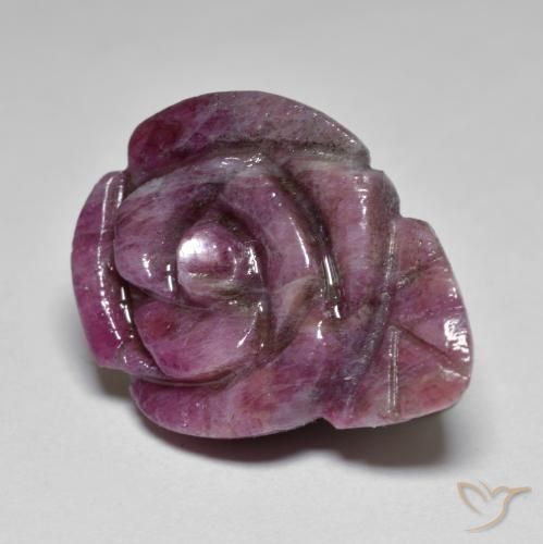 31.30ct Naturale Vino rosso Rubino-Zoisite, Taglio a fiore, Opaco