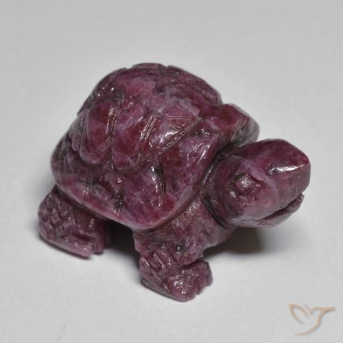34.06ct Naturale Viola medio-scuro Rubino-Zoisite, Taglio a fantasia, Opaco