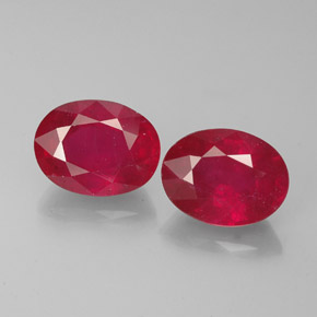 Rubino naturale rosso da  ct, taglio ovale, VS-SI