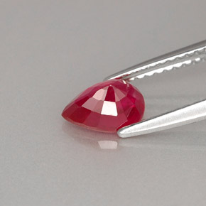 Rubino naturale rosso da 1,06 ct, taglio a pera, VS-SI