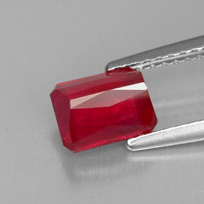 Rubino naturale rosso da 1,58 ct, taglio smeraldo, SI